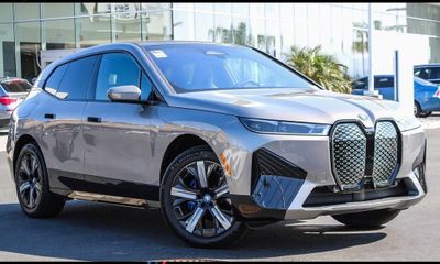 2023 BMW IX xDrive50i