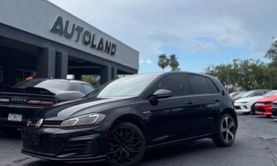 2019 Volkswagen Golf GTI S Rabbit Edition