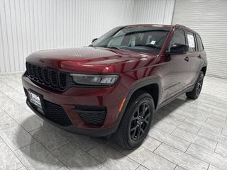 2024 Jeep Grand Cherokee Laredo
