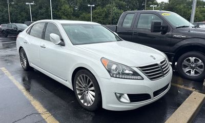 2014 Hyundai Equus GLS Middle Level