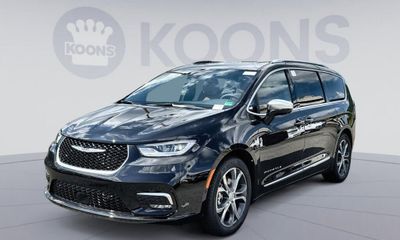 2026 Chrysler Pacifica Pinnacle