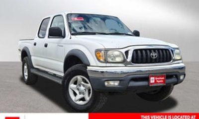 2004 Toyota Tacoma Deluxe