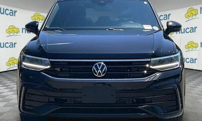 2024 Volkswagen Tiguan 4Motion SE R