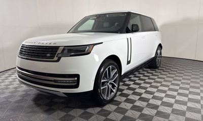 2026 Land Rover Range SE