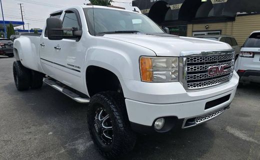 2011 GMC Sierra Denali