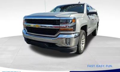 2017 Chevrolet Silverado LT