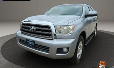 2016 Toyota Sequoia SR5 Grade