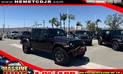 2021 Jeep Gladiator Sport