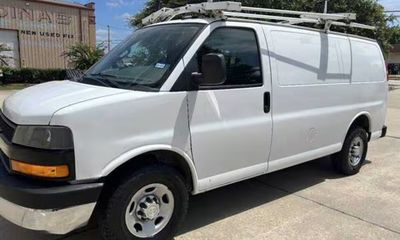 2019 Chevrolet Express 2500