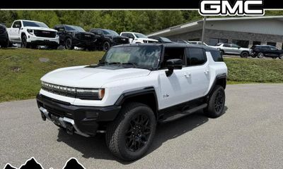 2026 GMC Hummer EV SUV 2X