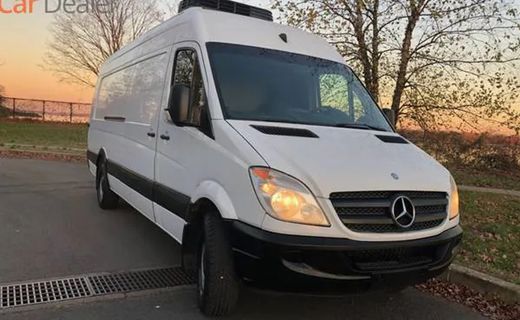 2013 Mercedes-Benz Sprinter High