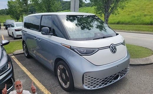 2025 Volkswagen ID Buzz Pro S Plus