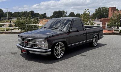1991 Chevrolet GMT-400 Base