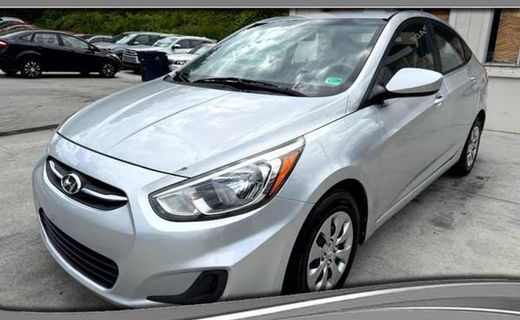 2015 Hyundai Accent GL Middle LOW