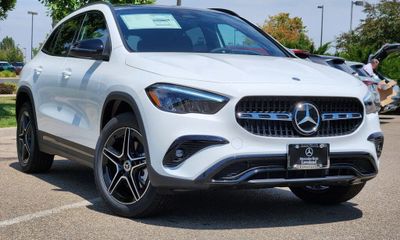 2026 Mercedes-Benz GLA-Class GLA250 4MATIC