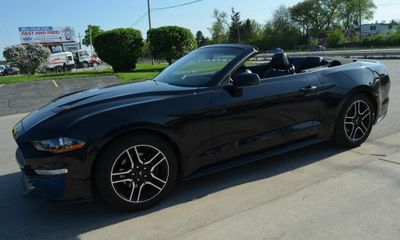 2020 Ford Mustang