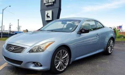2012 Infiniti G37