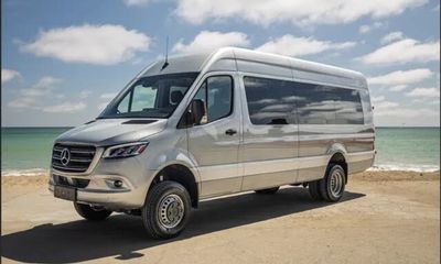 2023 Mercedes-Benz Sprinter 907 VS30