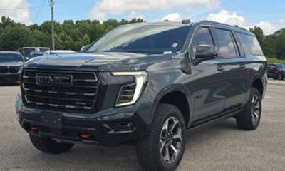 2025 GMC Yukon XL AT4 Ultimate