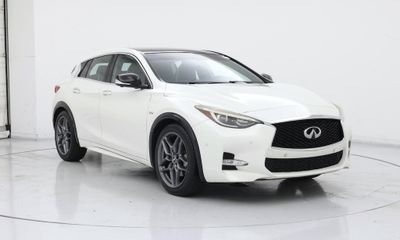 2018 Infiniti QX30 Sport