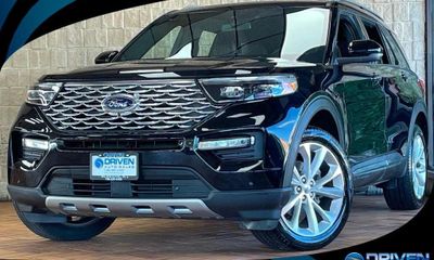 2023 Ford Explorer Platinum