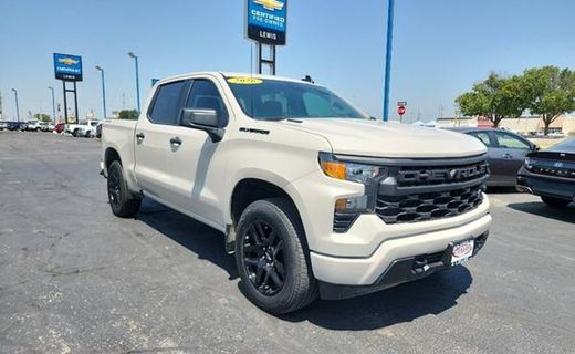 2026 Chevrolet Silverado Custom