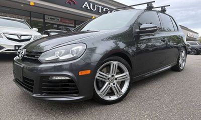 2013 Volkswagen Golf R Base