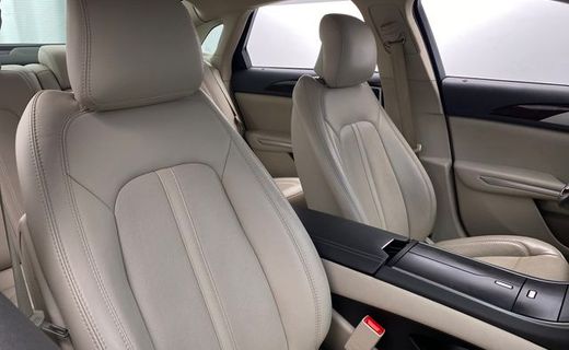 2016 Lincoln MKZ