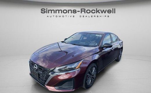 2025 Nissan Altima SV