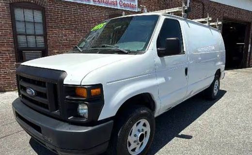2008 Ford E-250 Cargo VAN