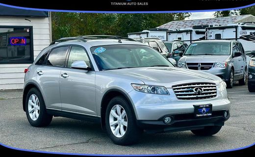 2005 Infiniti FX35 Base