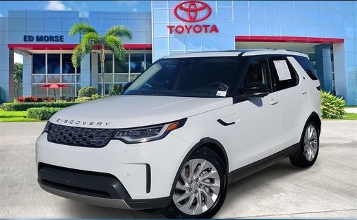 2024 Land Rover Discovery P300 S