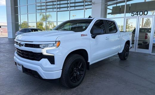 2026 Chevrolet Silverado RST