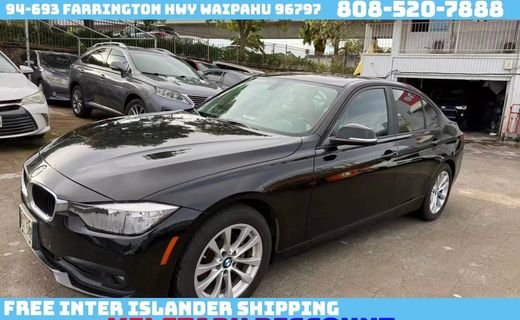 2017 BMW 320i Sedan