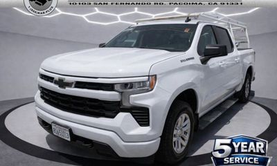 2023 Chevrolet Silverado RST