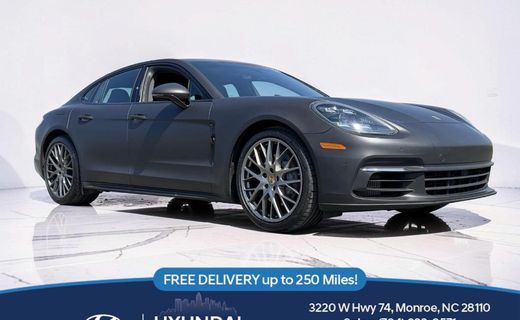 2018 Porsche Panamera 4S