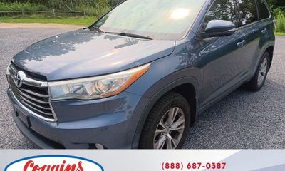 2015 Toyota Highlander Base