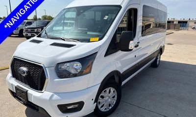 2025 Ford Transit Medium Roof