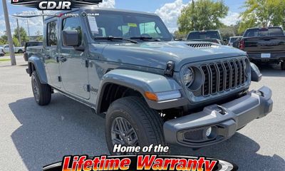 2026 Jeep Gladiator Sport