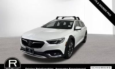 2019 Buick Regal Tourx Essence