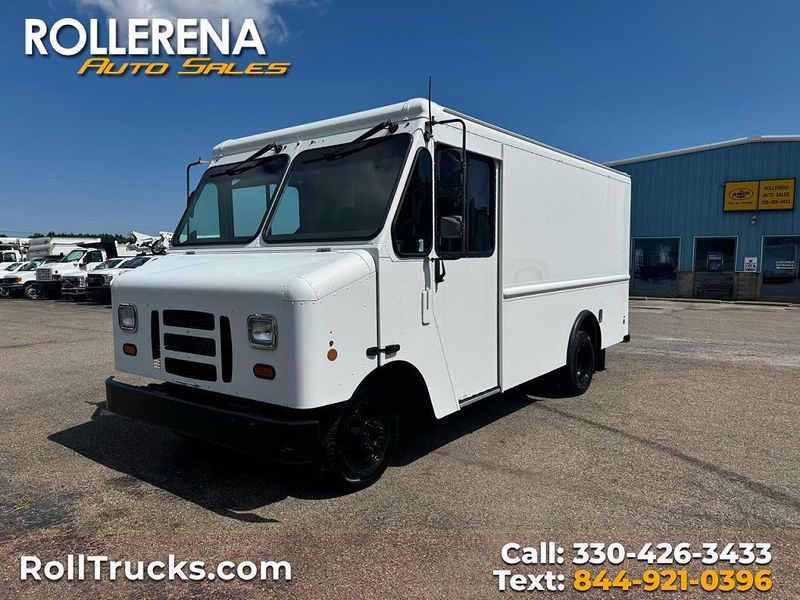 2016 Ford E-350 — a typically priced live listing