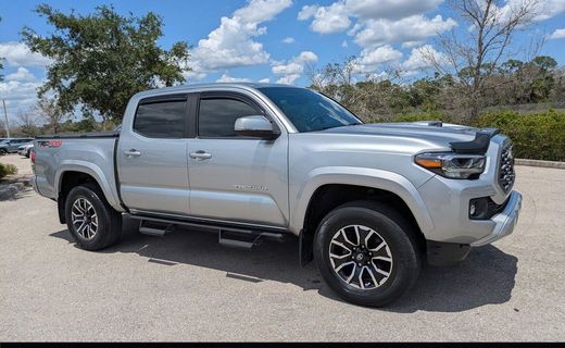2022 Toyota Tacoma SR5
