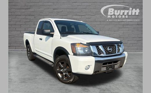 2015 Nissan Titan SV