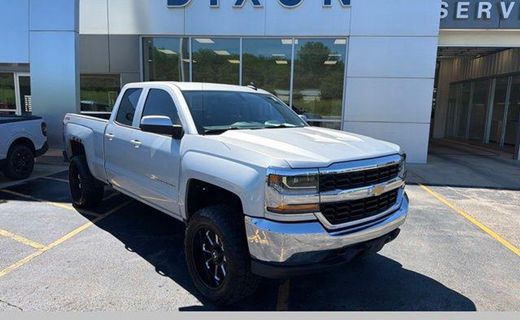 2018 Chevrolet Silverado LT