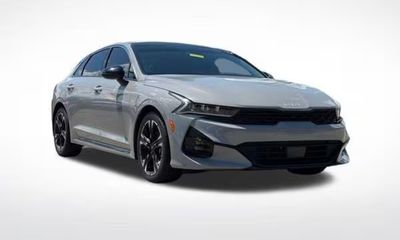 2023 Kia K5 GT Line