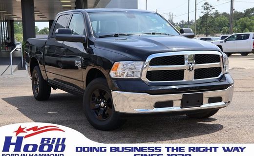 2023 Ram 1500 SLT