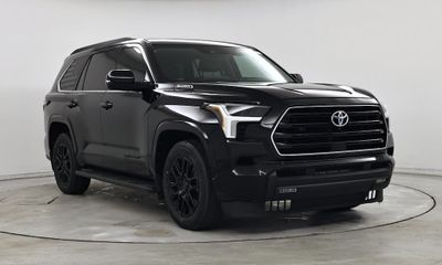 2024 Toyota Sequoia Platinum