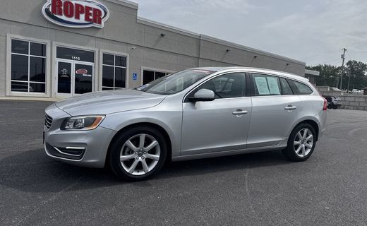 2016 Volvo V60 SV35 Platinum