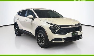 2024 Kia Sportage LX