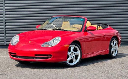 2001 Porsche 911 Cabrio
